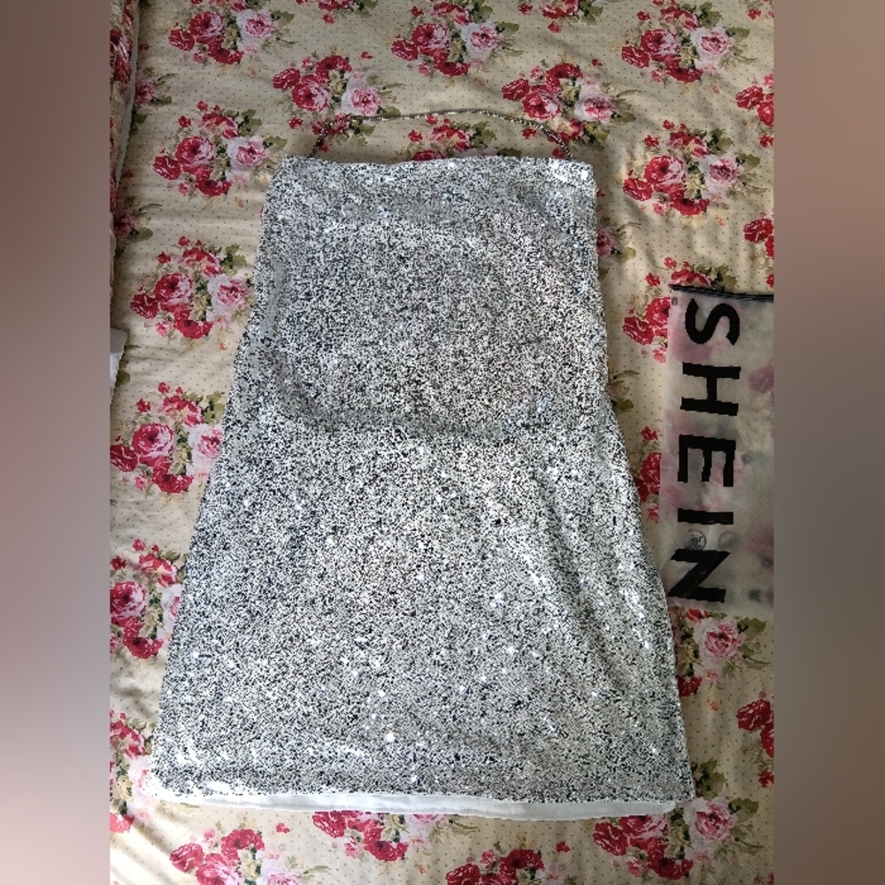 SHEIN Shimmering Silver Pencil Skirt